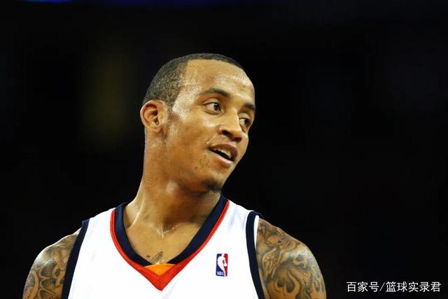 快船5连胜终结鹈鹕4连胜 尼克斯大胜76人3连胜